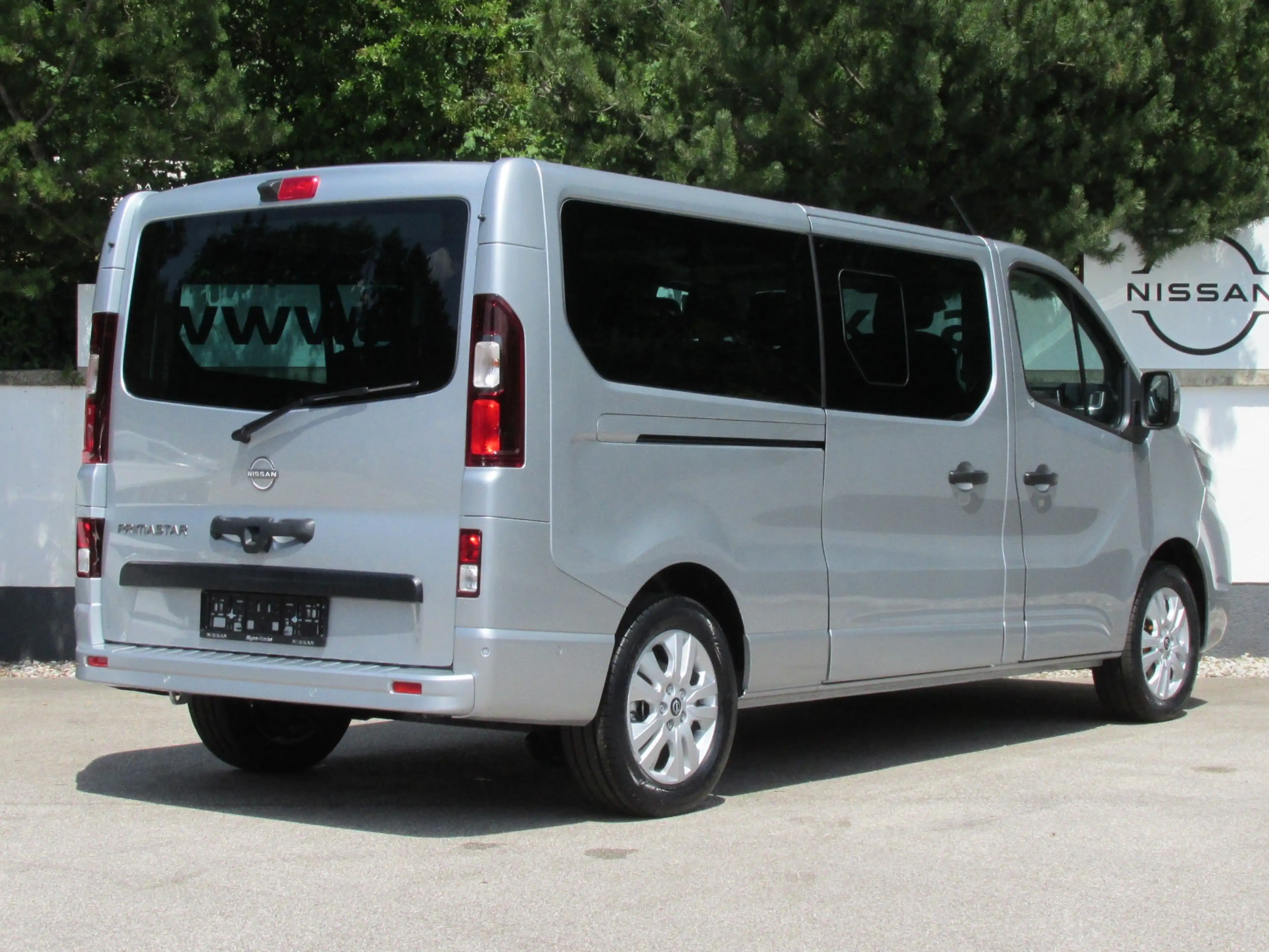 Nissan Primastar Kombi L2H1 3,0t dCi 170 9AT Tekna — photo 5