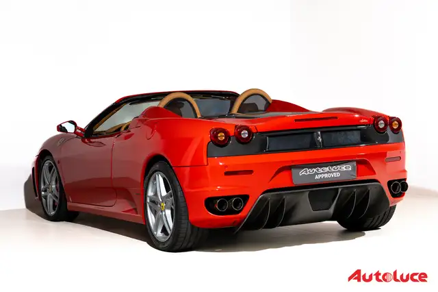 Ferrari F430 view 6