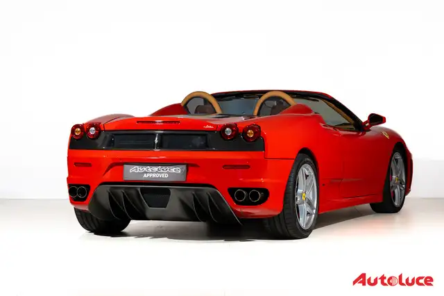 Ferrari F430 view 4