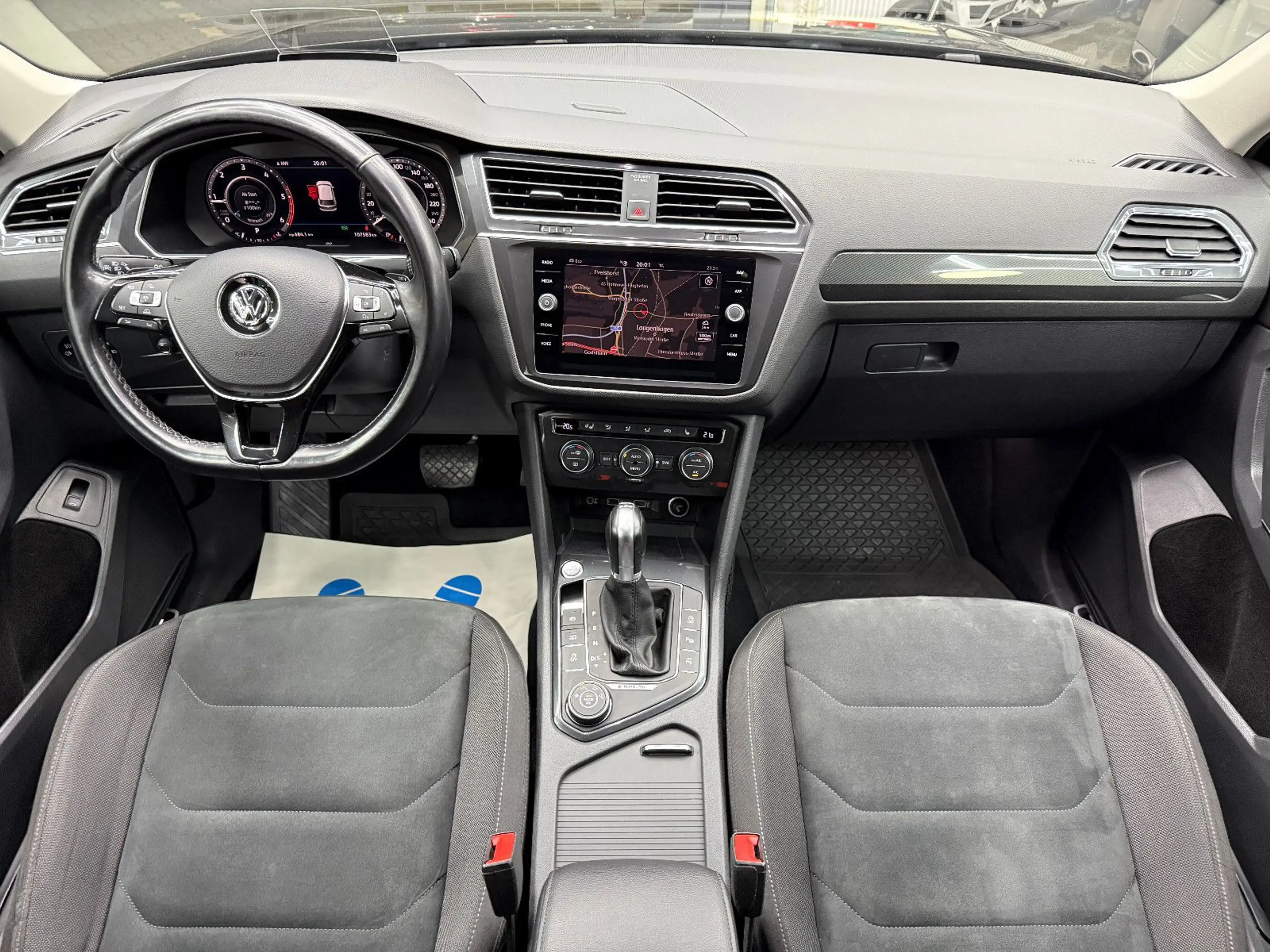 Volkswagen Tiguan Allspace Tiguan 2.0TDI Allspace Highline 4Motion 7-Sitzer — photo 8