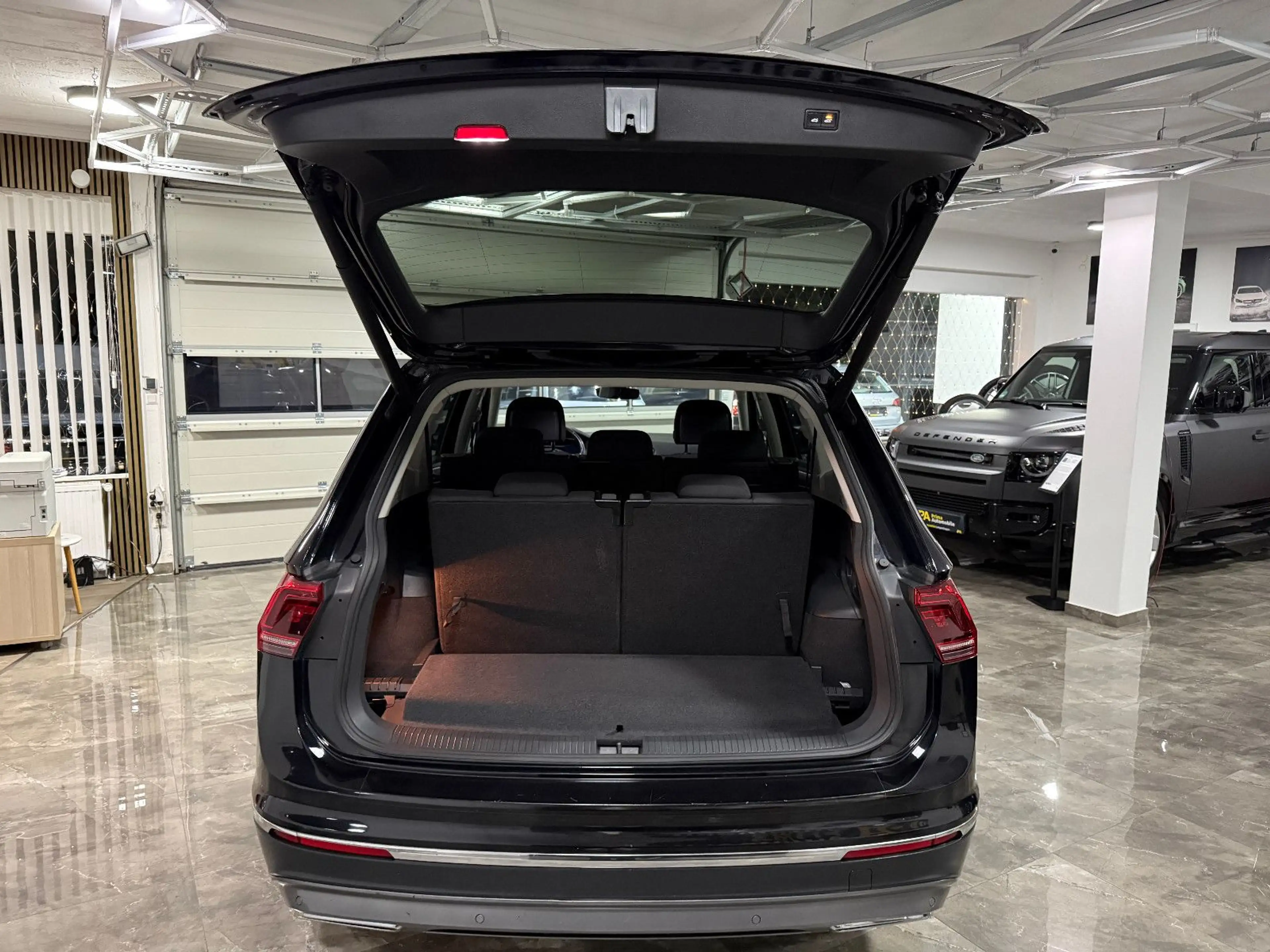 Volkswagen Tiguan Allspace Tiguan 2.0TDI Allspace Highline 4Motion 7-Sitzer — photo 17