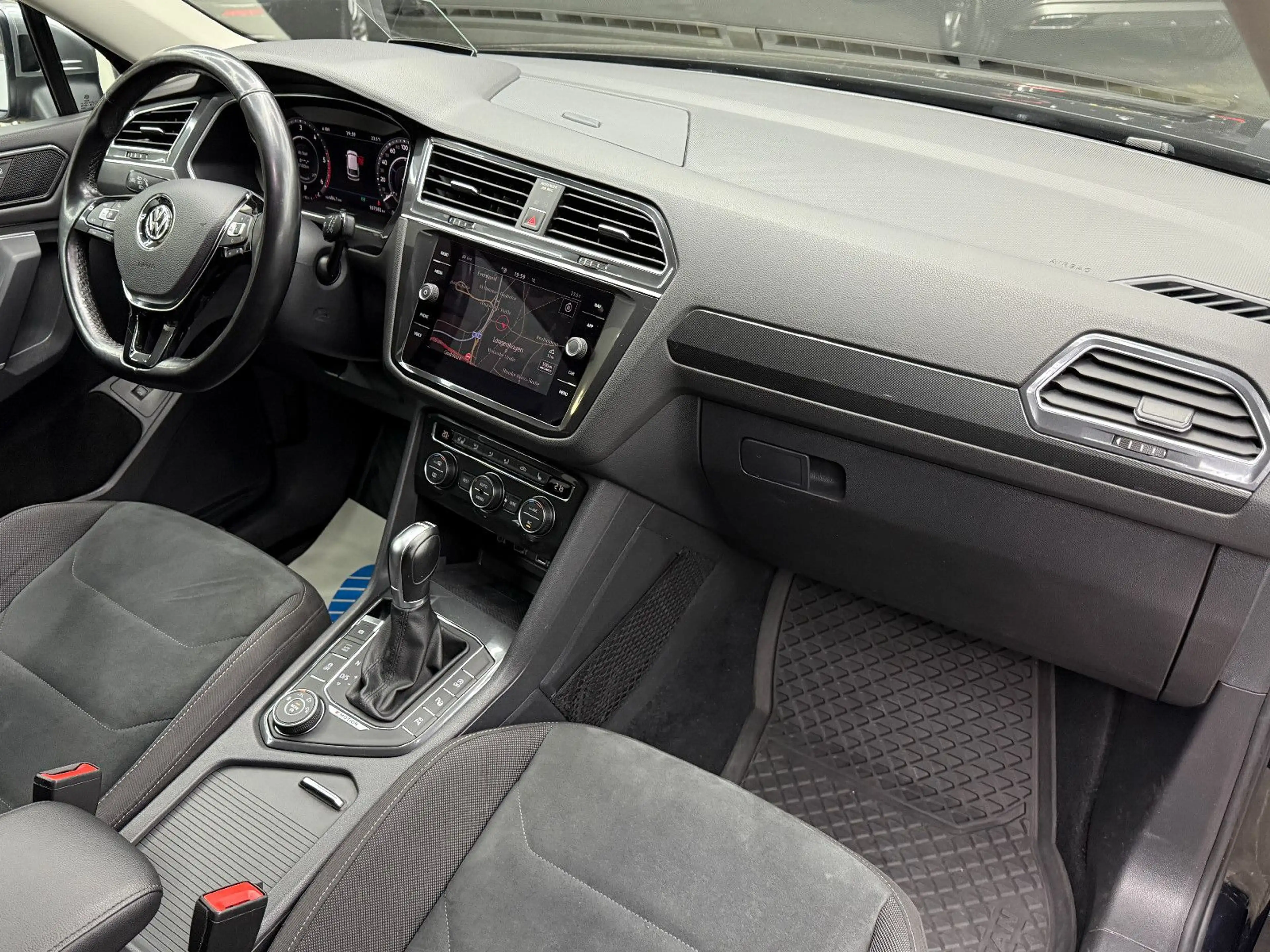 Volkswagen Tiguan Allspace Tiguan 2.0TDI Allspace Highline 4Motion 7-Sitzer — photo 7