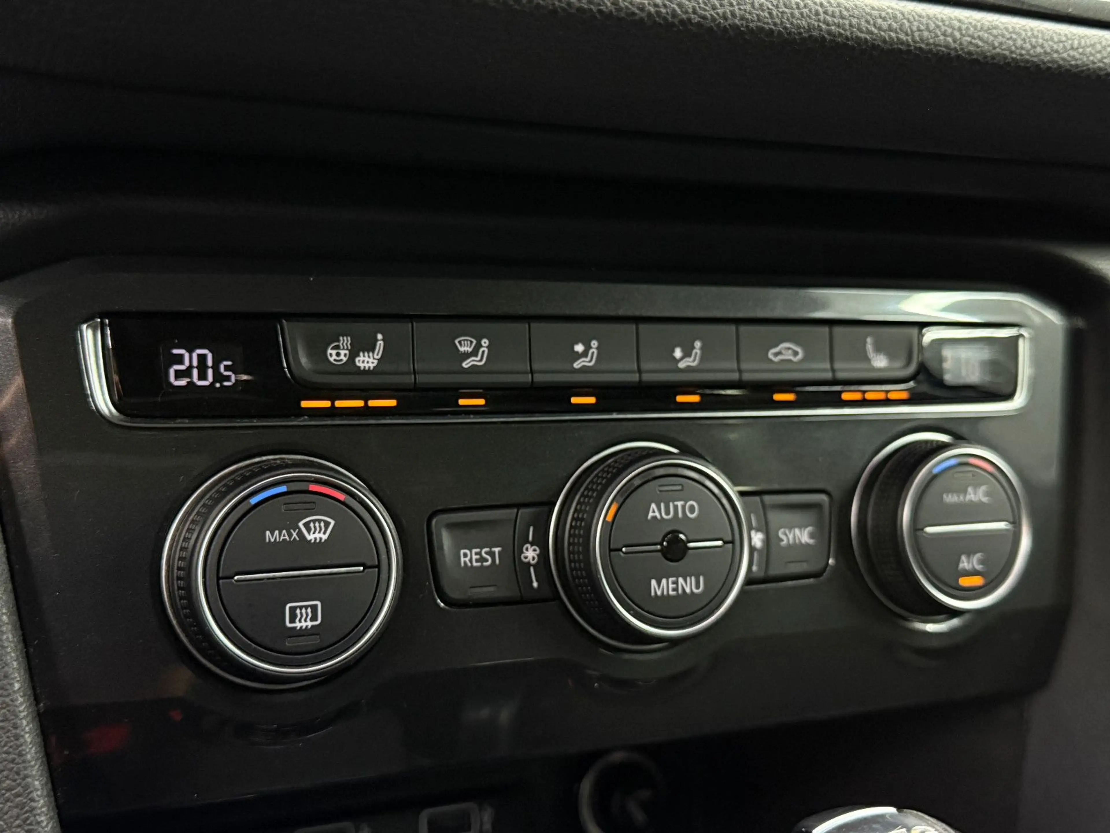 Volkswagen Tiguan Allspace Tiguan 2.0TDI Allspace Highline 4Motion 7-Sitzer — photo 22