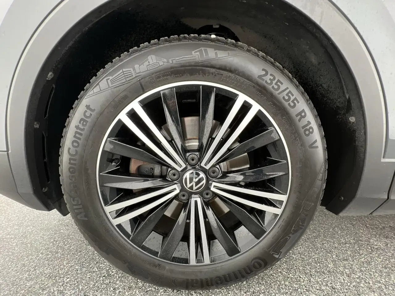 Volkswagen Tiguan Elegance 4Motion 2.0TDI*NAVI*SHZ*RFK*uvm 10