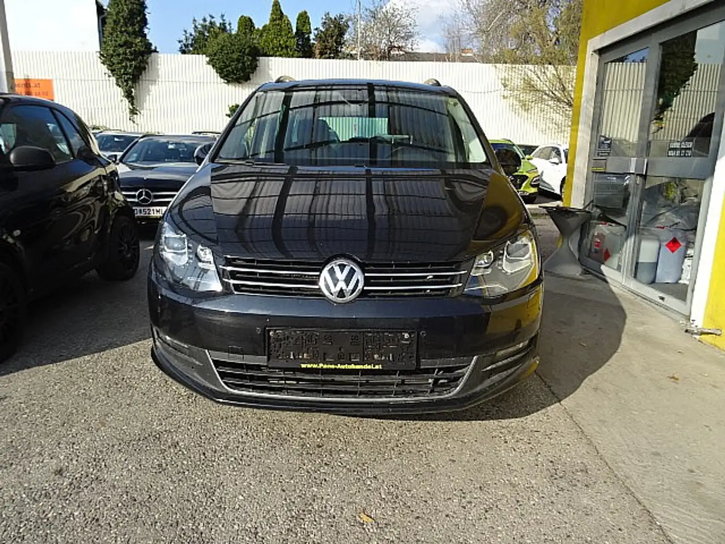Volkswagen Sharan Business BMT SCR 2,0 TDI DSG Noir - 1