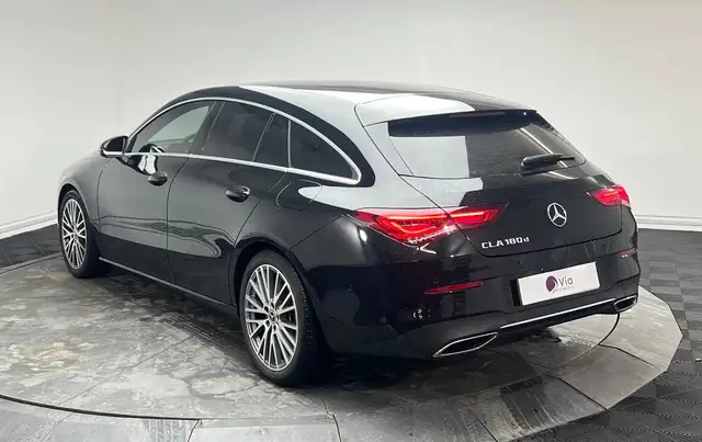 Mercedes-Benz Cla view 5