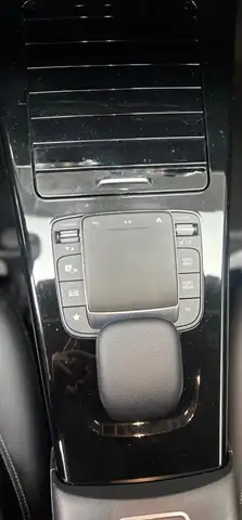 Mercedes-Benz Cla view 15