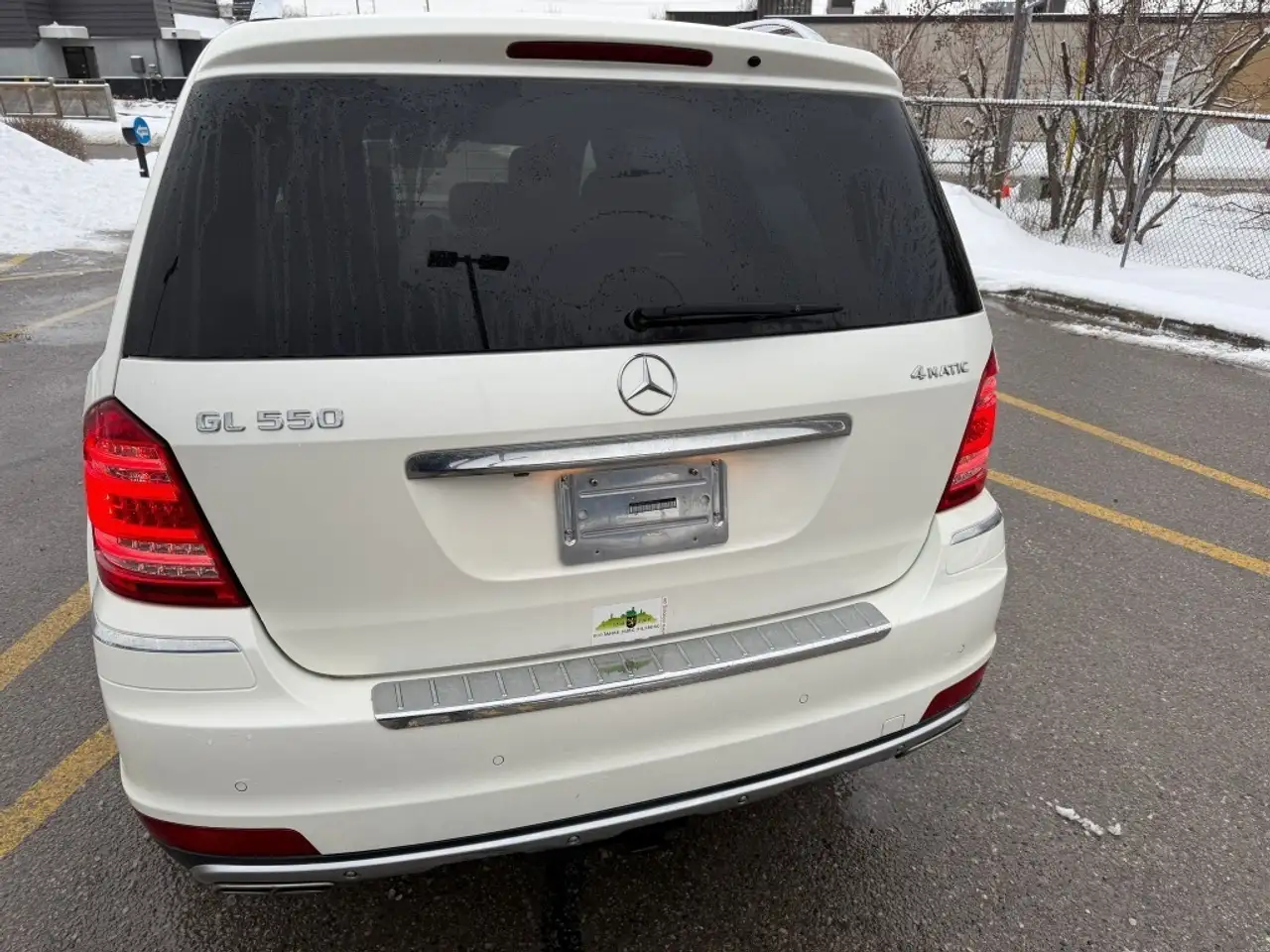 Mercedes-Benz GL-Class снимка Mercedes-Benz GL-Class