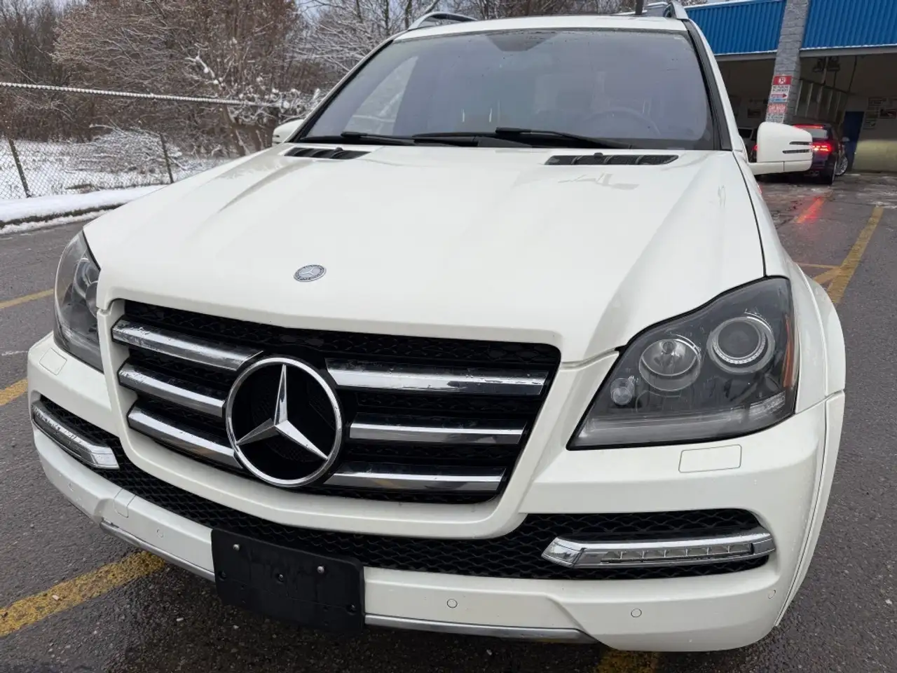 Mercedes-Benz GL-Class снимка Mercedes-Benz GL-Class