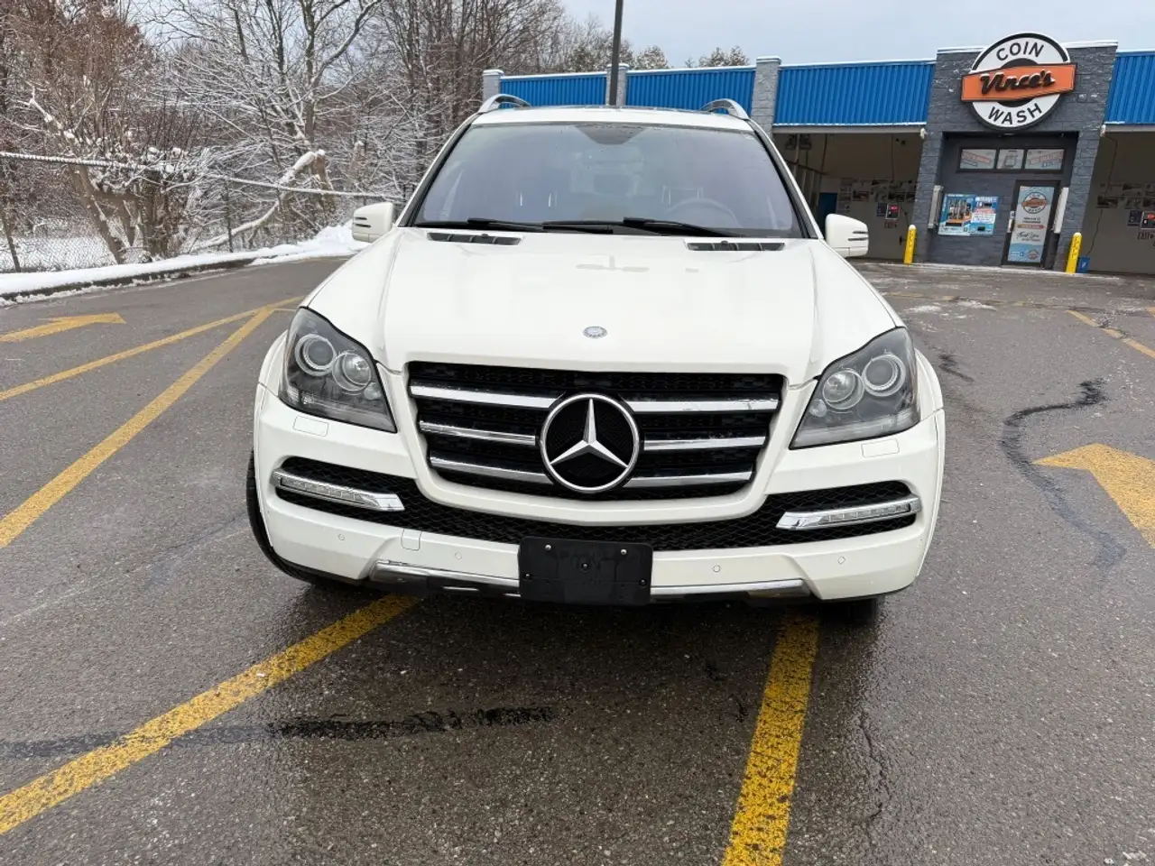Mercedes-Benz GL-Class снимка Mercedes-Benz GL-Class