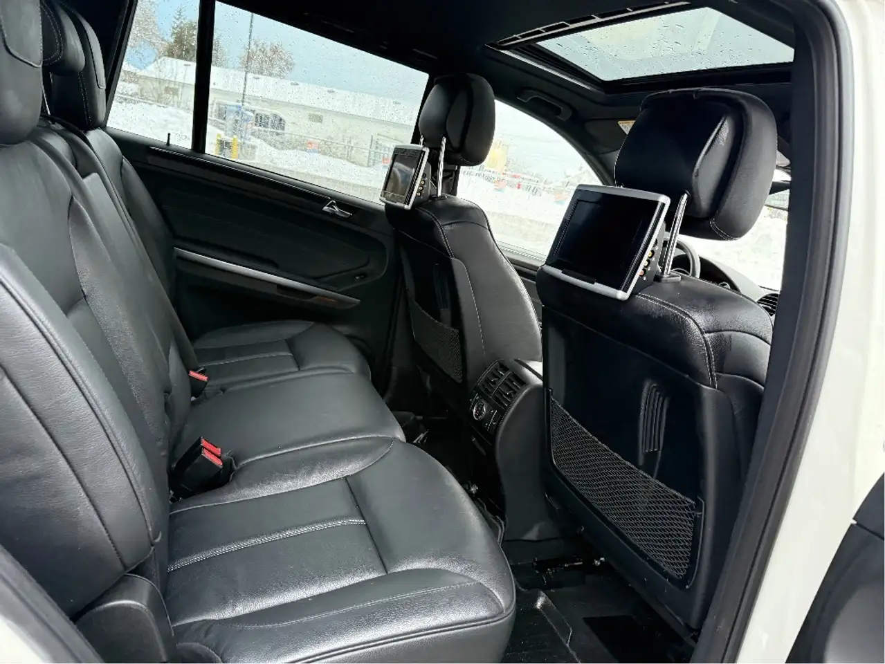Mercedes-Benz GL-Class снимка Mercedes-Benz GL-Class