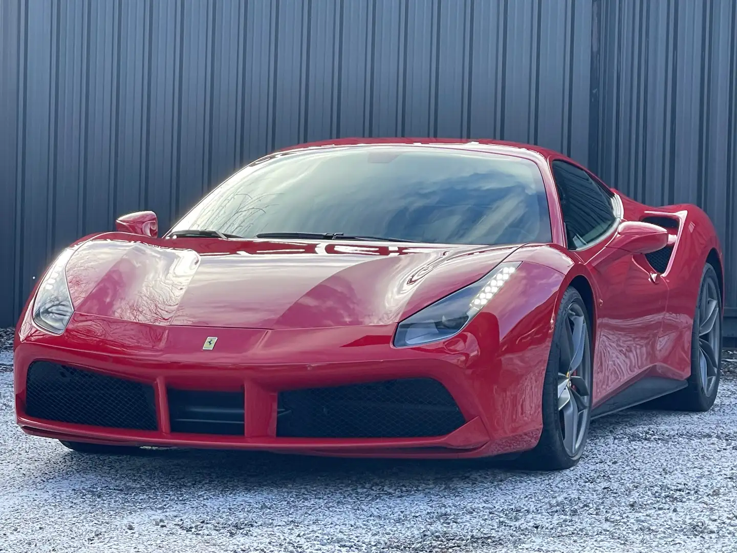 Ferrari 488 GTB 3.9 Turbo V8 F1     """ VENDU """ Rood - 1