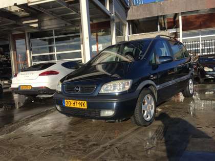 Opel Zafira 1.8-16V Elegance
