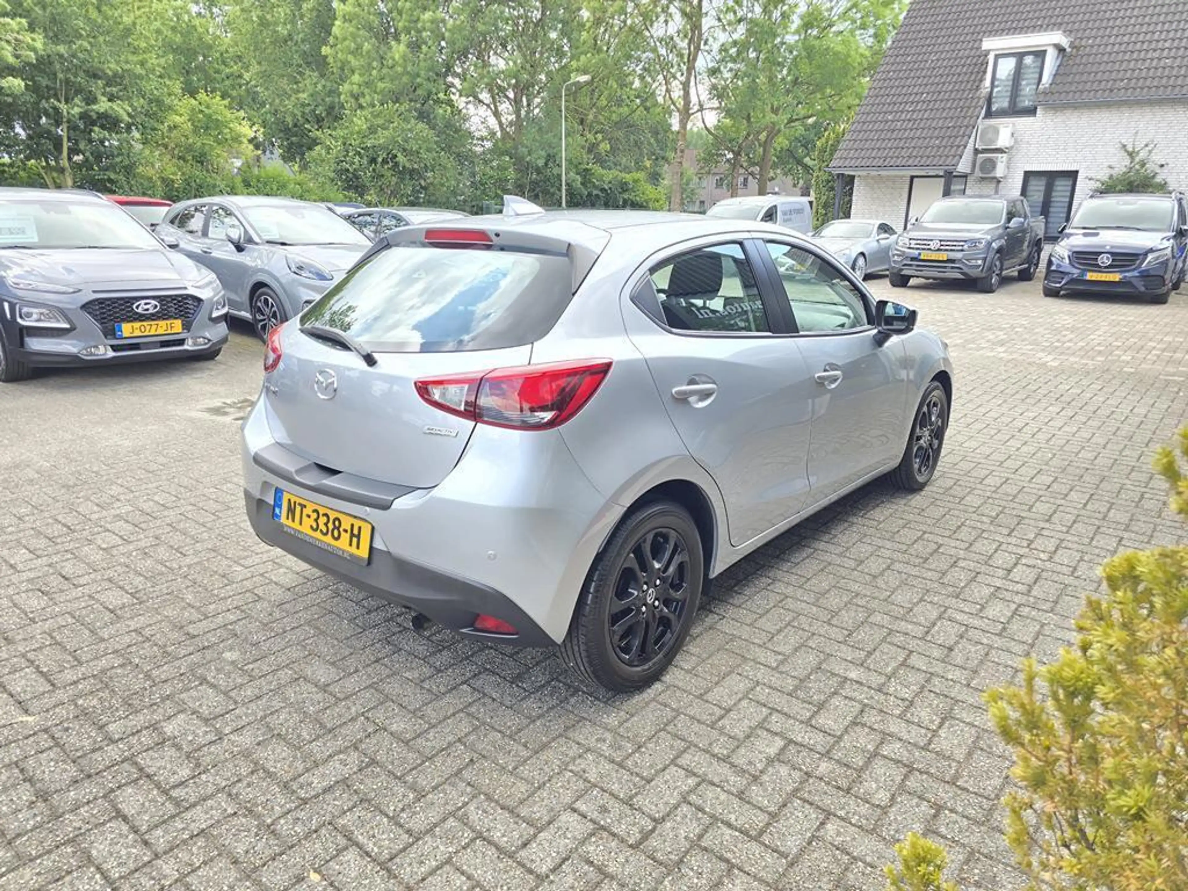 Mazda 2 1.5 Skyactiv-G Dynamic Airco|Cruise|Navi|Pdc|UNIEK — photo 49
