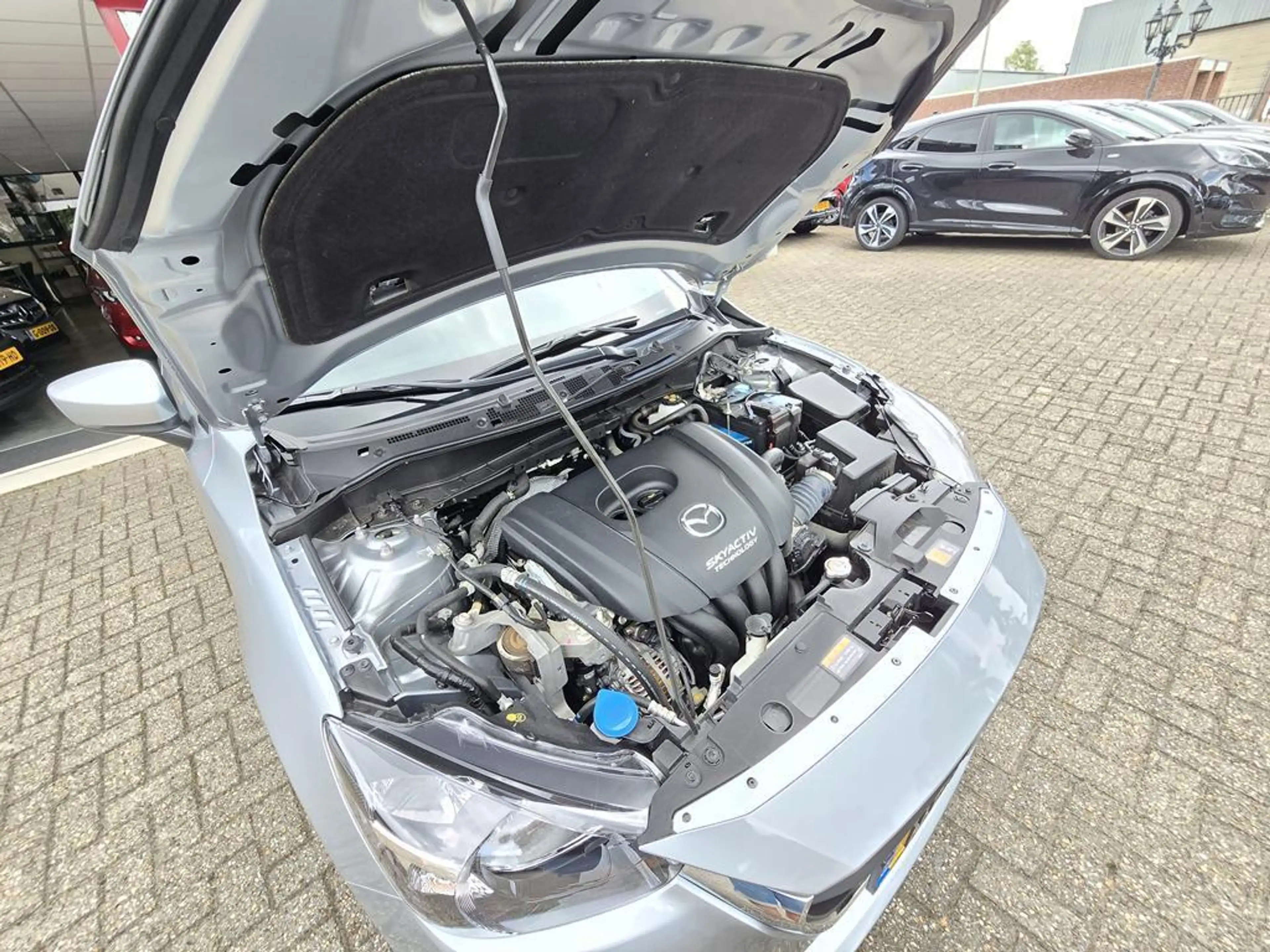 Mazda 2 1.5 Skyactiv-G Dynamic Airco|Cruise|Navi|Pdc|UNIEK — photo 29