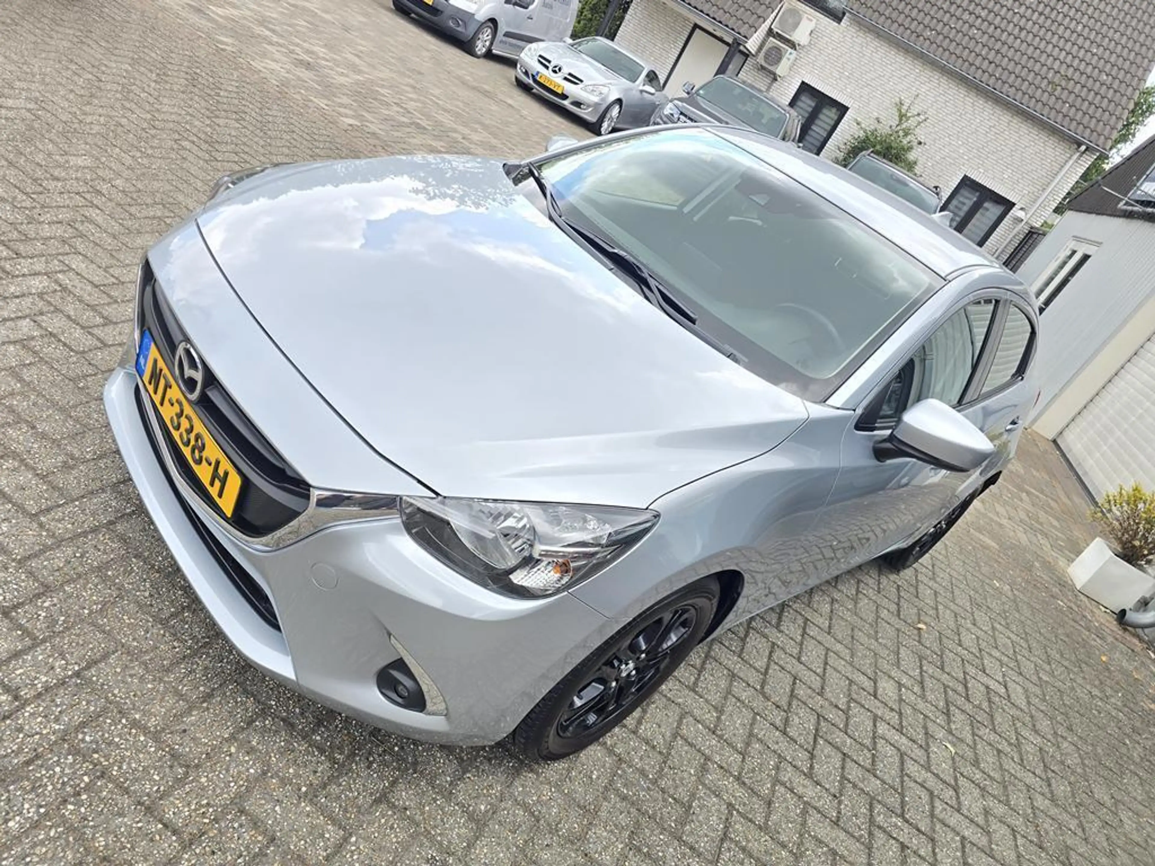 Mazda 2 1.5 Skyactiv-G Dynamic Airco|Cruise|Navi|Pdc|UNIEK — photo 45
