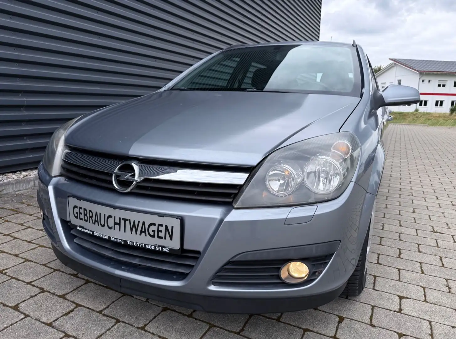 Opel Astra H 1.6 16V CaravanEdition/Klima/AHK/TÜV:neu Zilver - 1