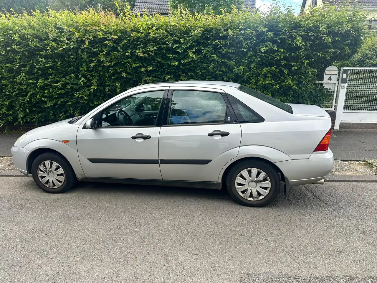 Ford Focus Ghia, foto 1
