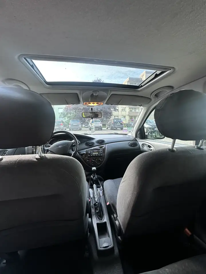 Ford Focus Ghia, foto 5