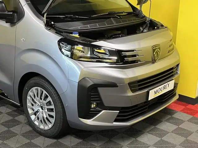 Peugeot Expert view 5
