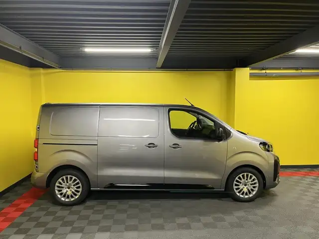 Peugeot Expert view 4
