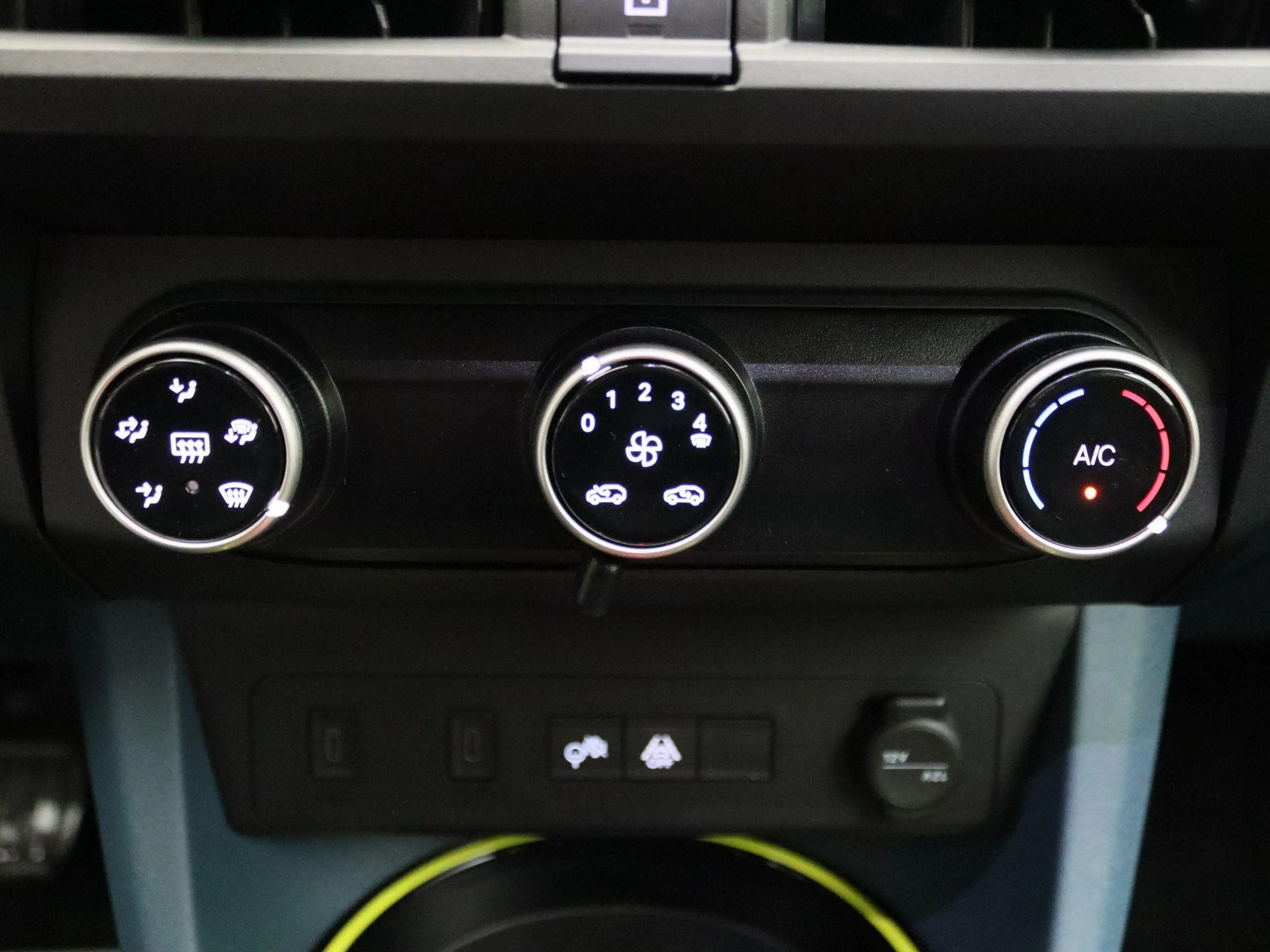 Fiat Grande Panda 1.2 Hybrid ICON — photo 10