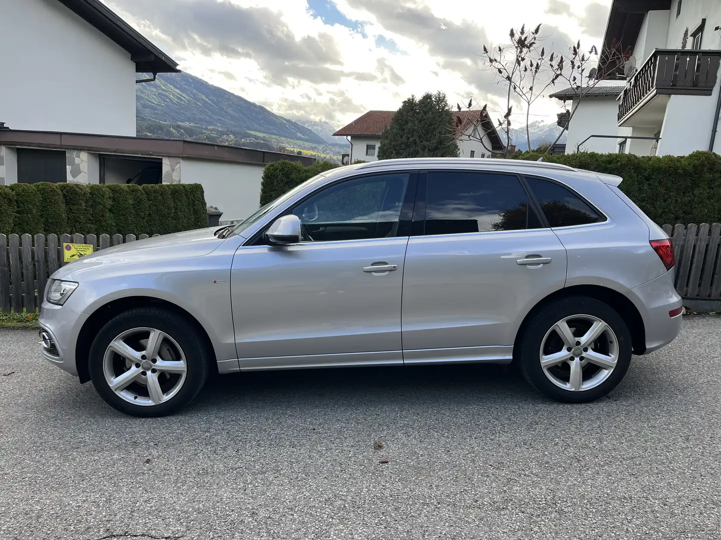 Audi Q5 Q5 2,0 TDI quattro Sport S-tronic Sport Silber - 2
