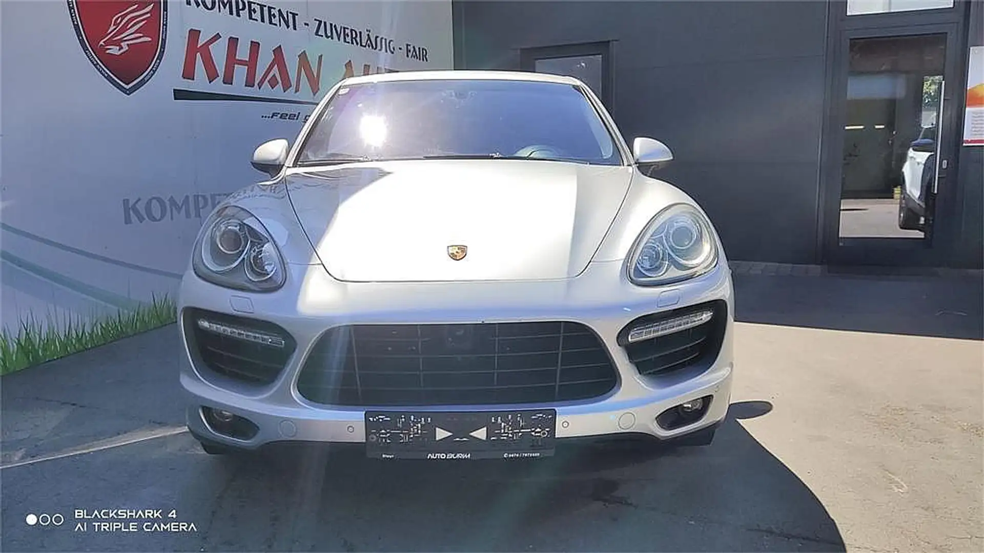 Porsche Cayenne II Turbo Aut. *Navi*Leder*Xenon* Silber - 2