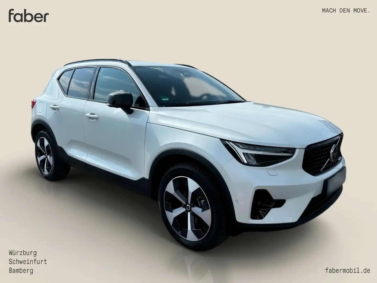 Volvo XC40 B4 2WD Plus Dark Benzin Weiß - 2