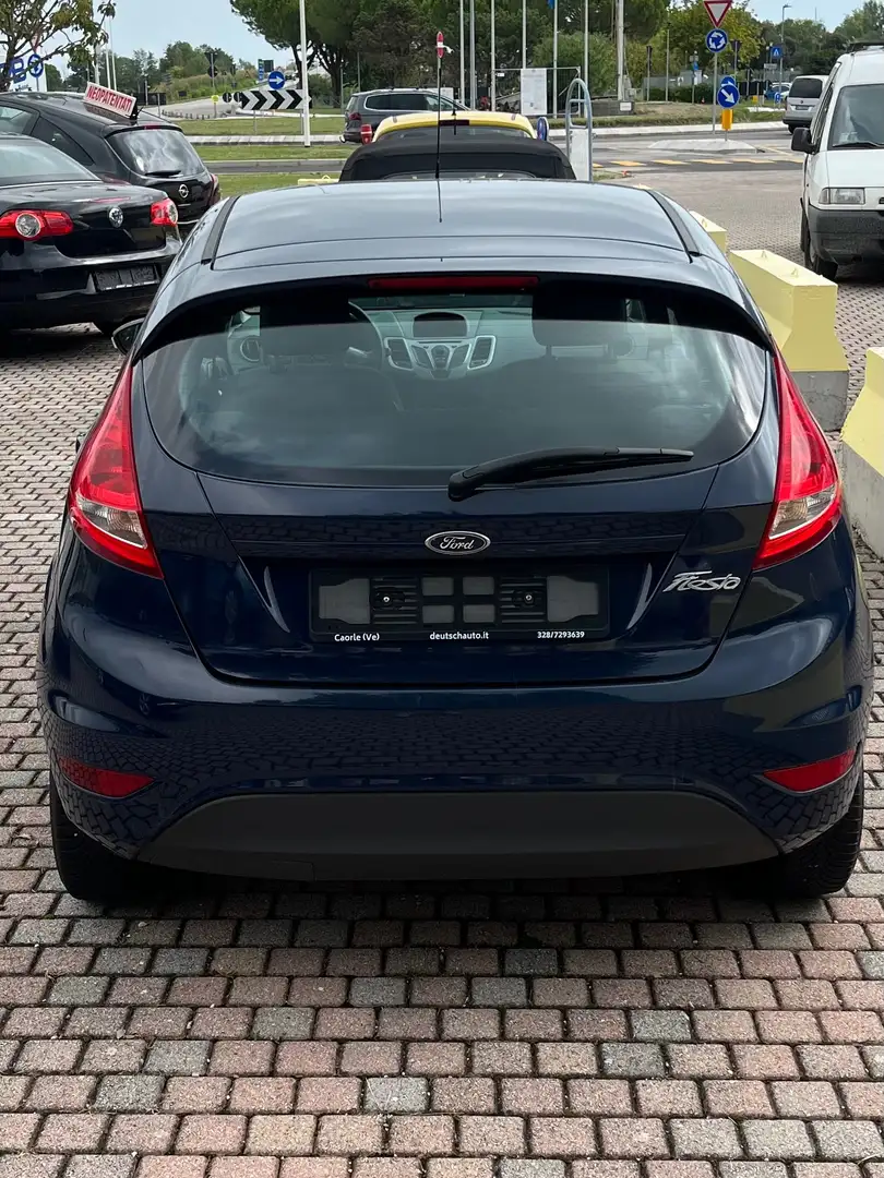 Ford Fiesta Fiesta 5p 1.2 16v ***comoda & spaziosa*** Blau - 2