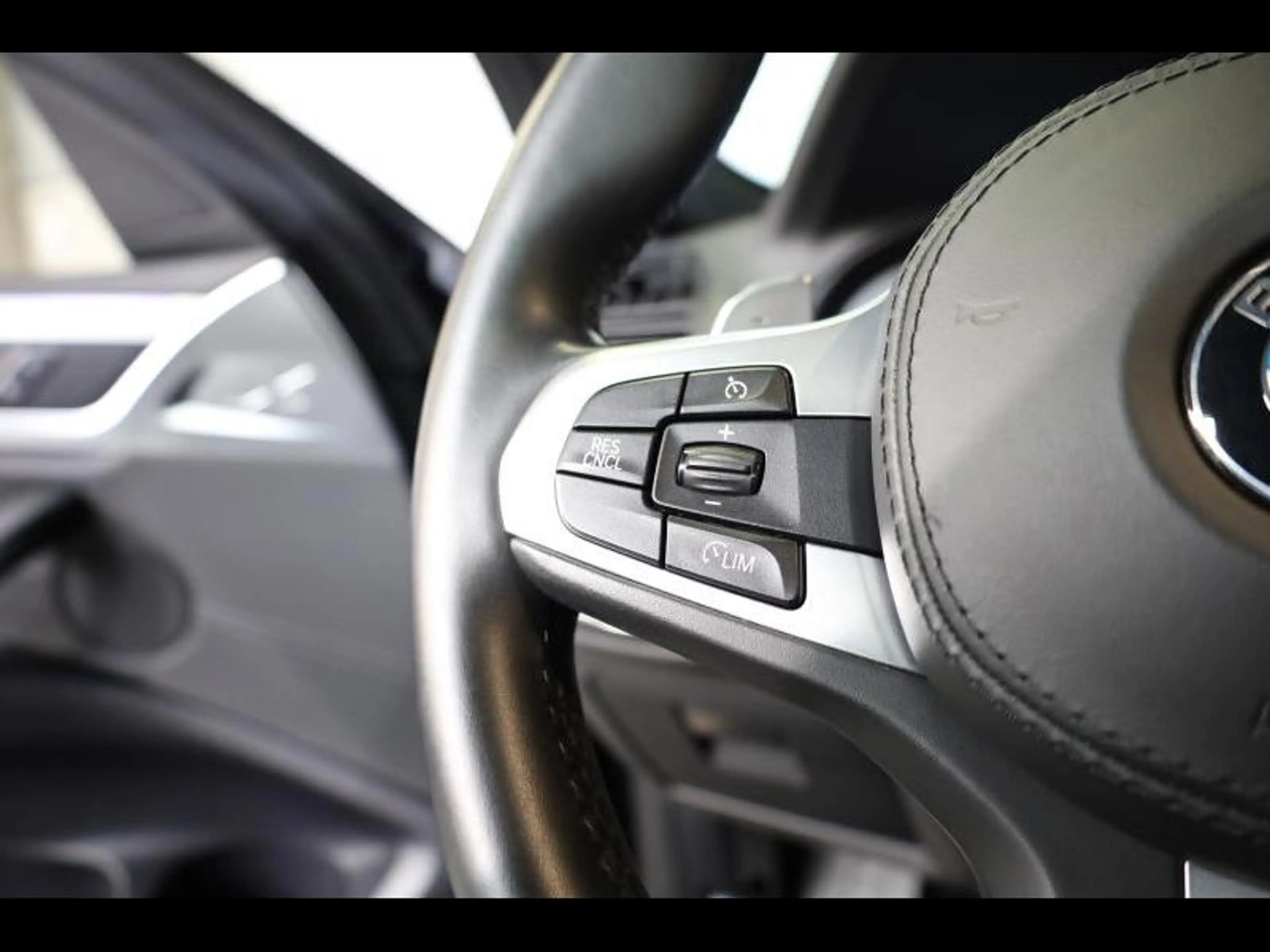 BMW X4 xDrive30i Kit M Sport — photo 14