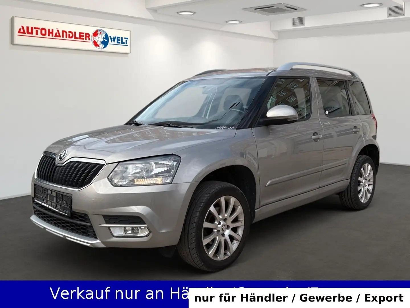 Skoda Yeti 1.4 TSI Klimaautomatik SHZ PDC AHK Beige - 1