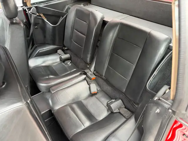 Ferrari Mondial view 15