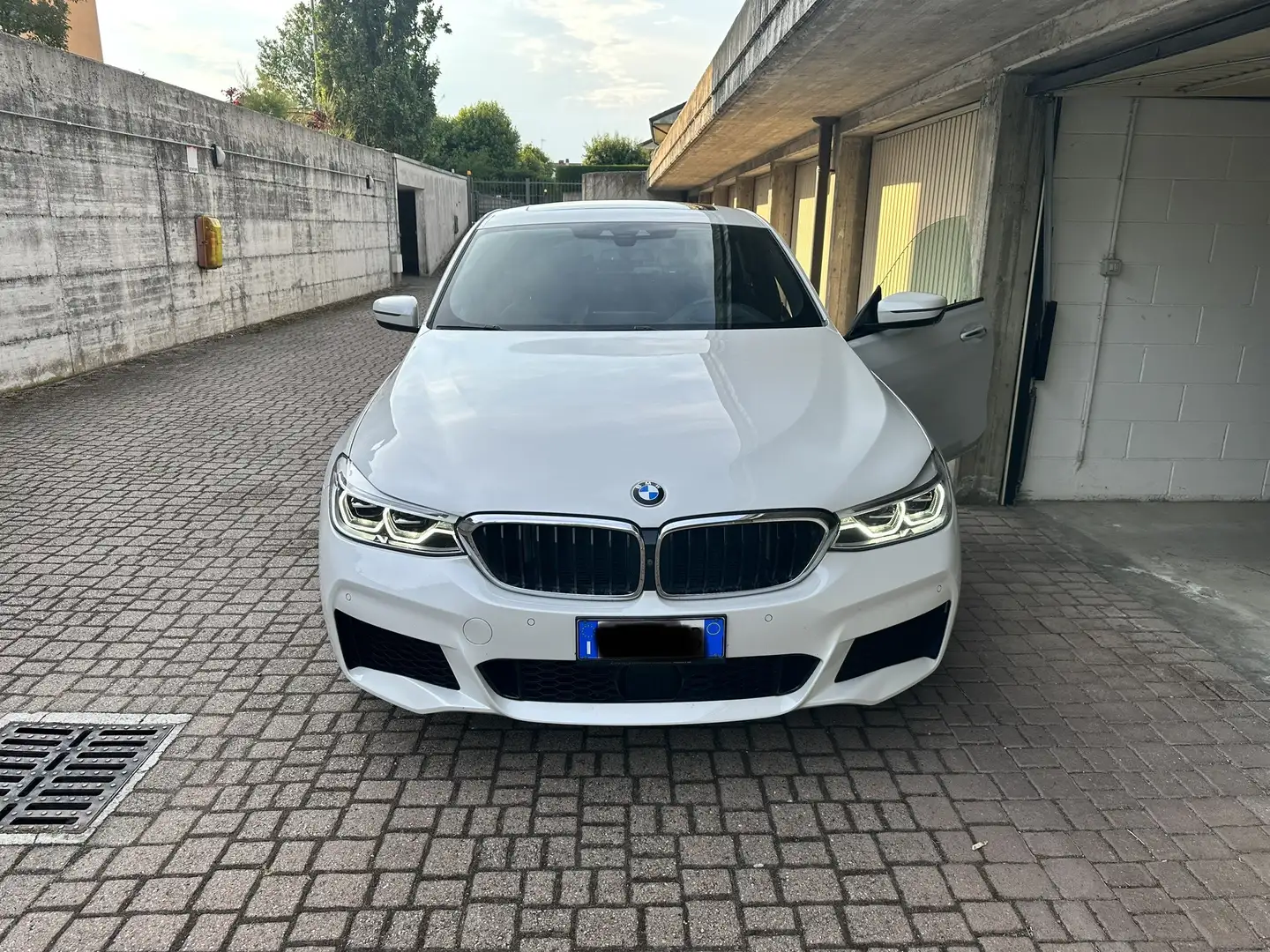 BMW 630 630d xDrive Gran Turismo Sport Line - 1