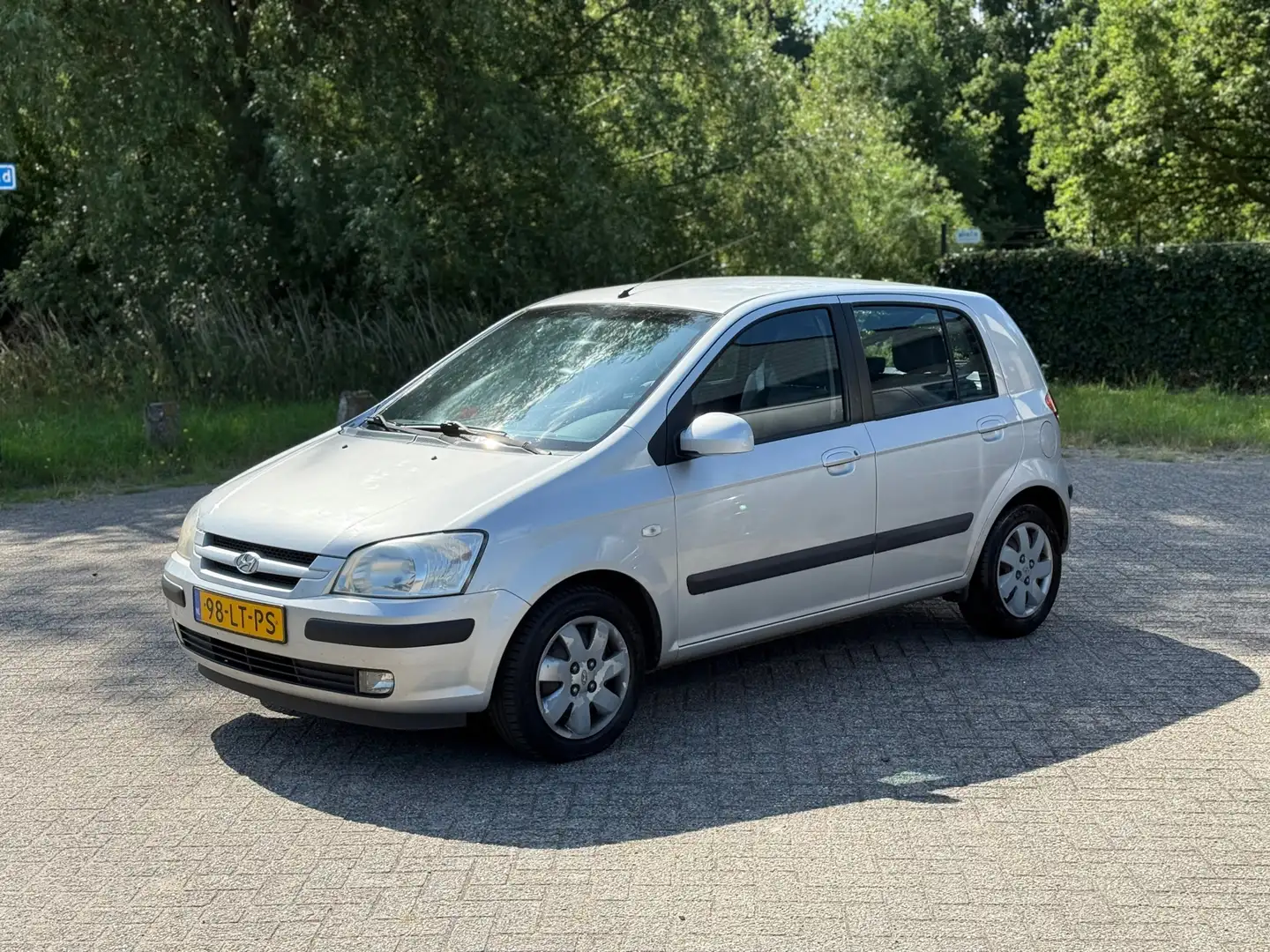 Hyundai Getz 1.3i GLS AUTOMAAT I AIRCO I RUIME APK I 5 DEURS Сірий - 1