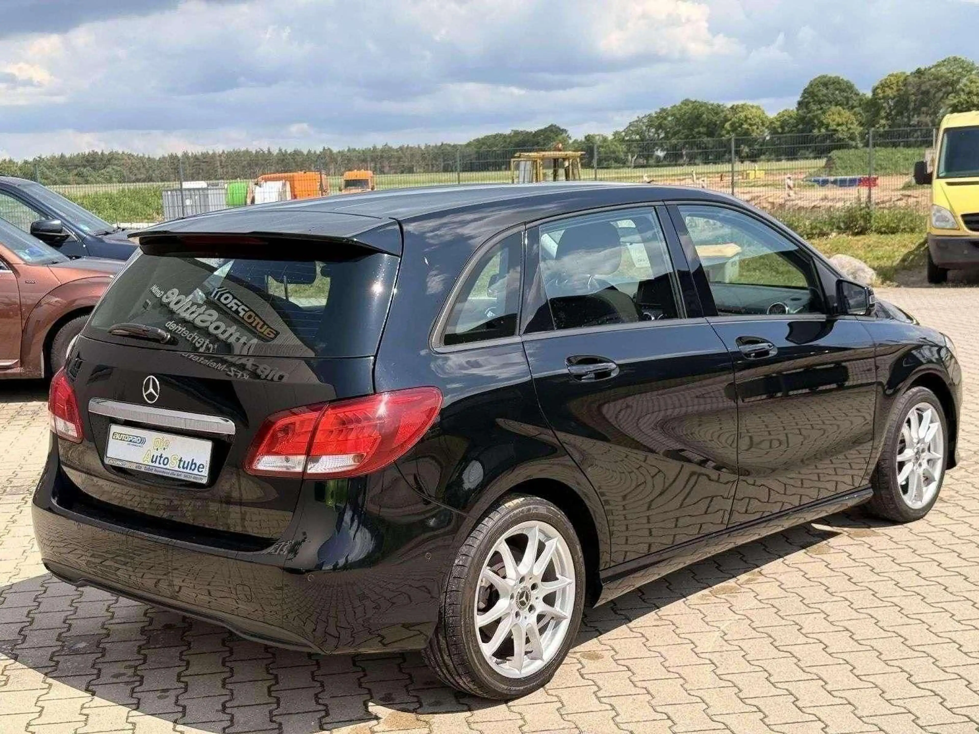 Mercedes-Benz B 180 Diesel 5Trg.,Klima-NAVI,Tempomat-ALU-6-Gan — photo 4
