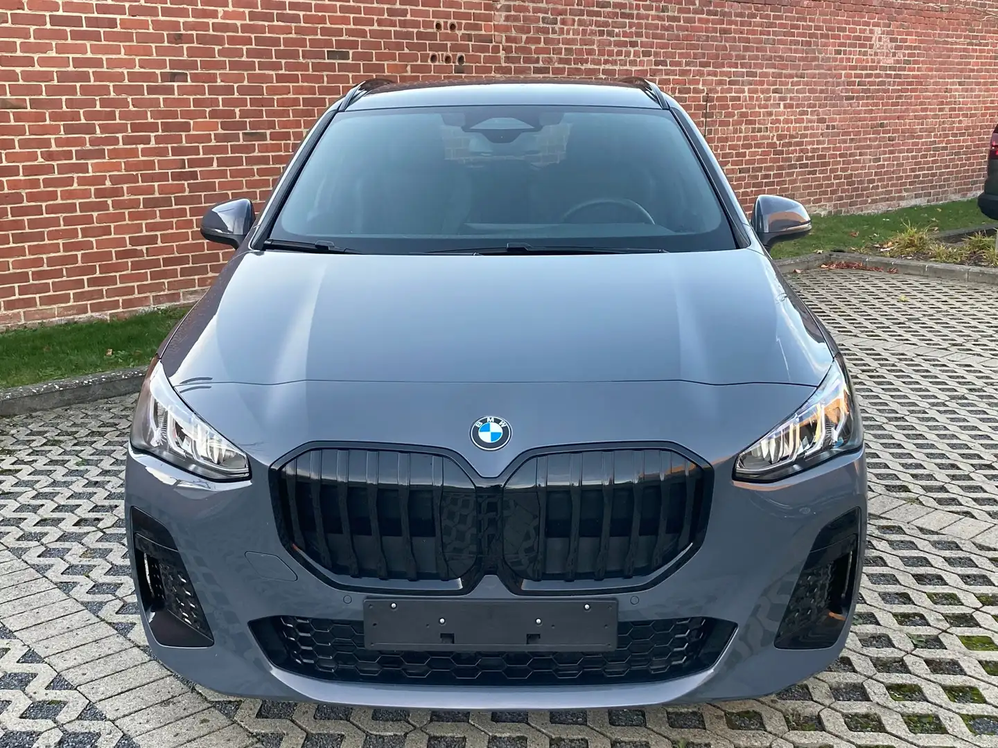 BMW 218 i Active Tourer M-Sportpack Aut. - 2024 - 23000 Km Gris - 1