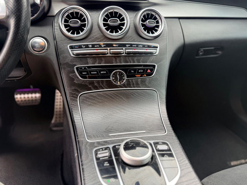 Mercedes-Benz C 200 Coupé Prestige/Amg Pakket/Apple CarPlay/Half Leer. — photo 13