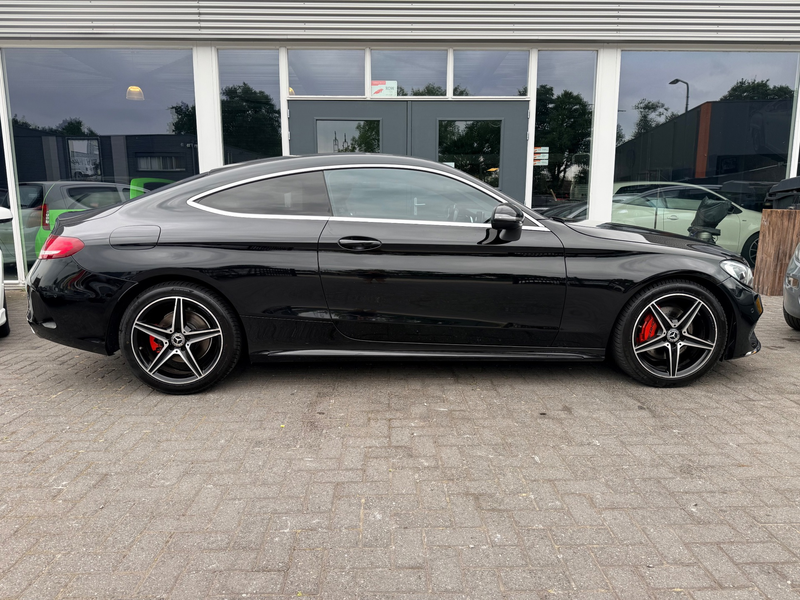 Mercedes-Benz C 200 Coupé Prestige/Amg Pakket/Apple CarPlay/Half Leer. — photo 2