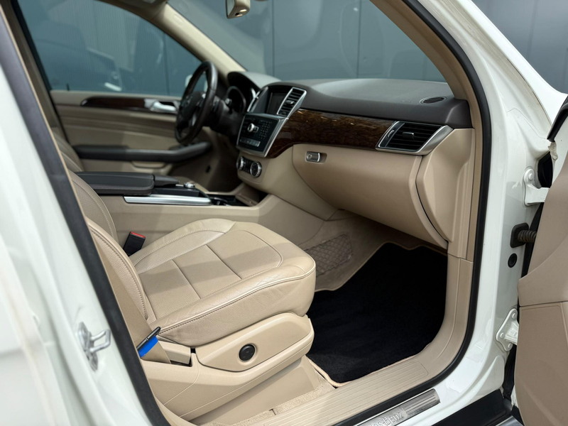 Mercedes-Benz ML 350 M-klasse pano / camera / leder / memory — photo 29