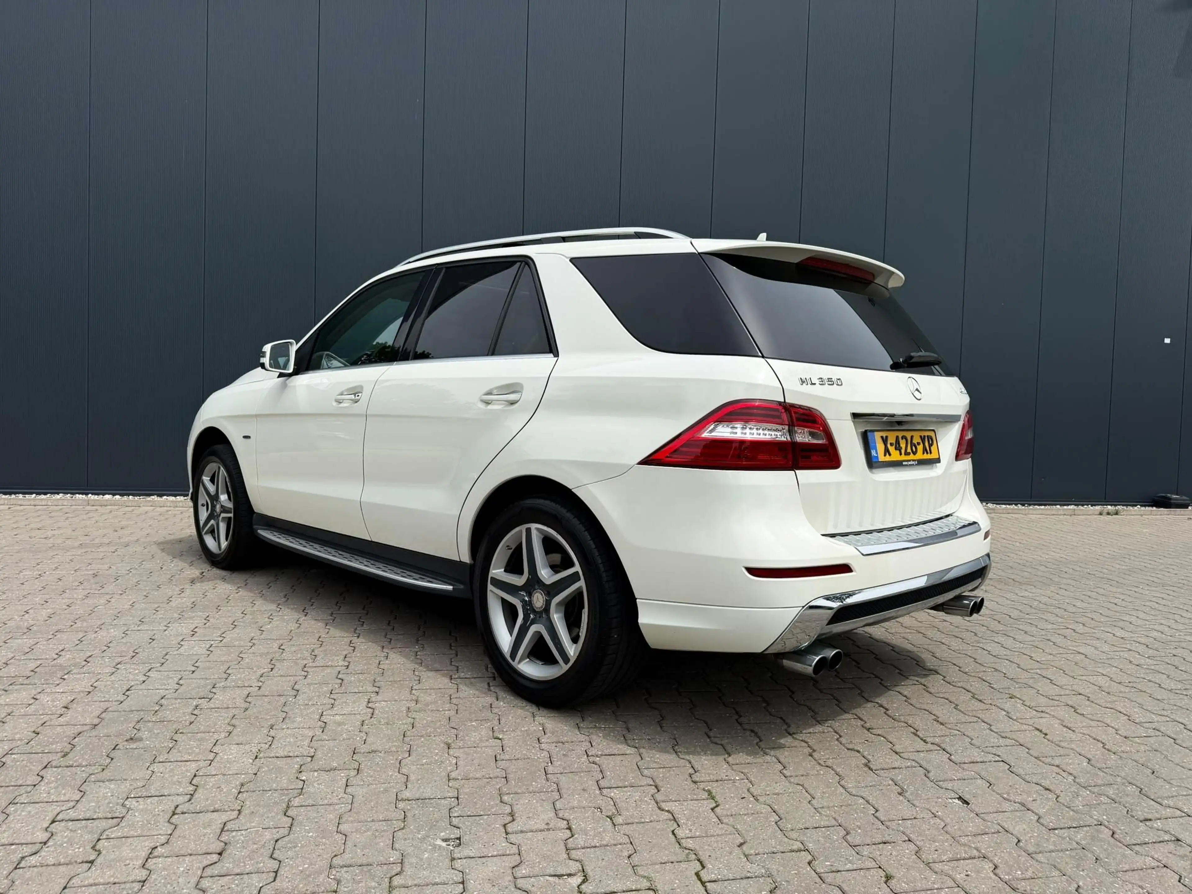 Mercedes-Benz ML 350 M-klasse pano / camera / leder / memory — photo 4
