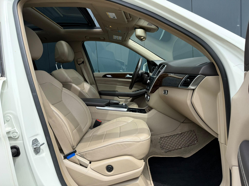 Mercedes-Benz ML 350 M-klasse pano / camera / leder / memory — photo 30