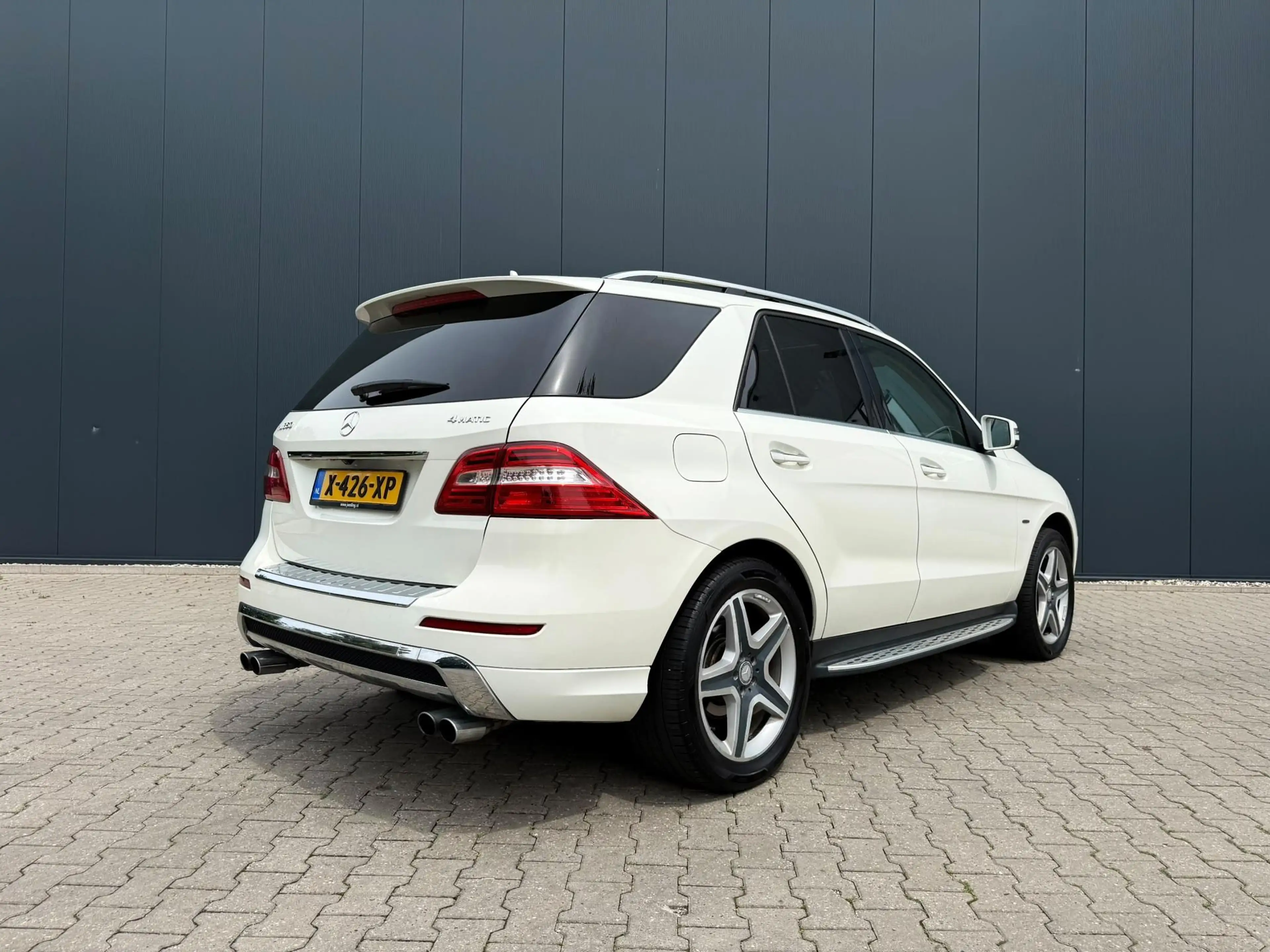 Mercedes-Benz ML 350 M-klasse pano / camera / leder / memory — photo 8