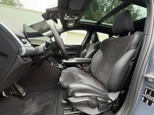 BMW M view 11