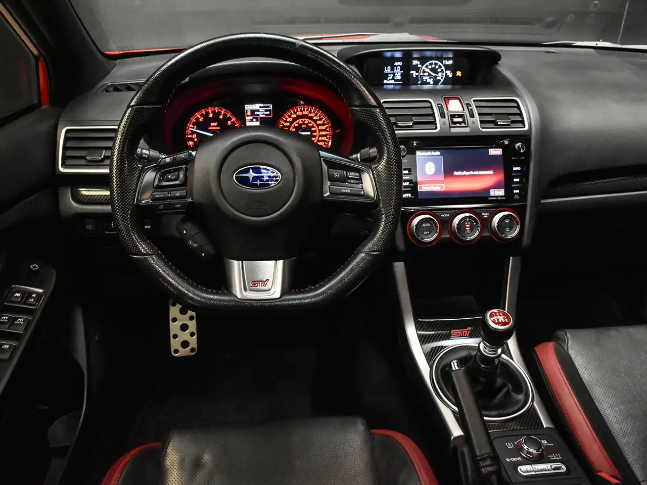 Subaru WRX снимка Subaru WRX