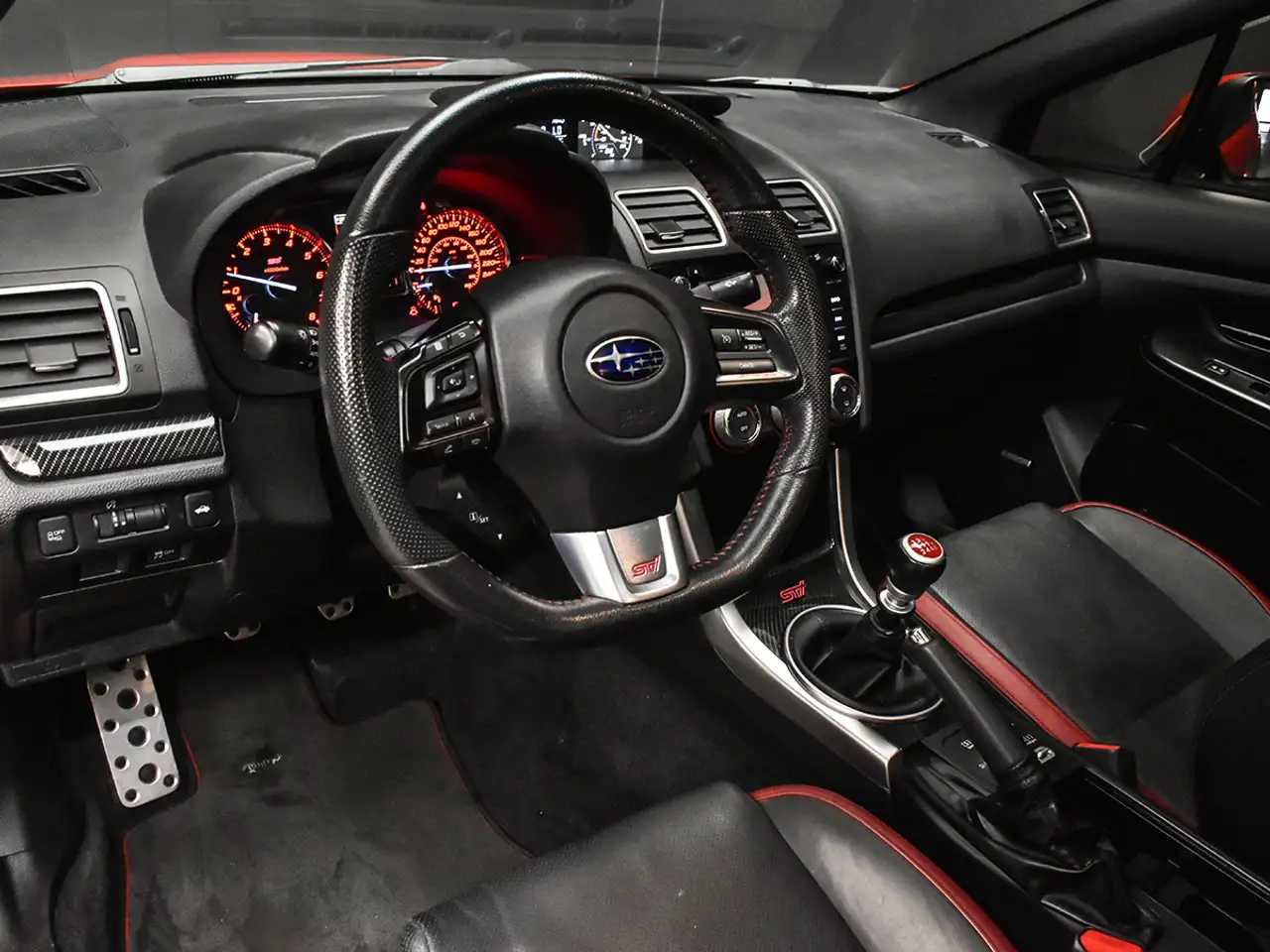 Subaru WRX снимка Subaru WRX