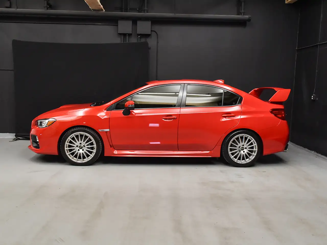 Subaru WRX снимка Subaru WRX