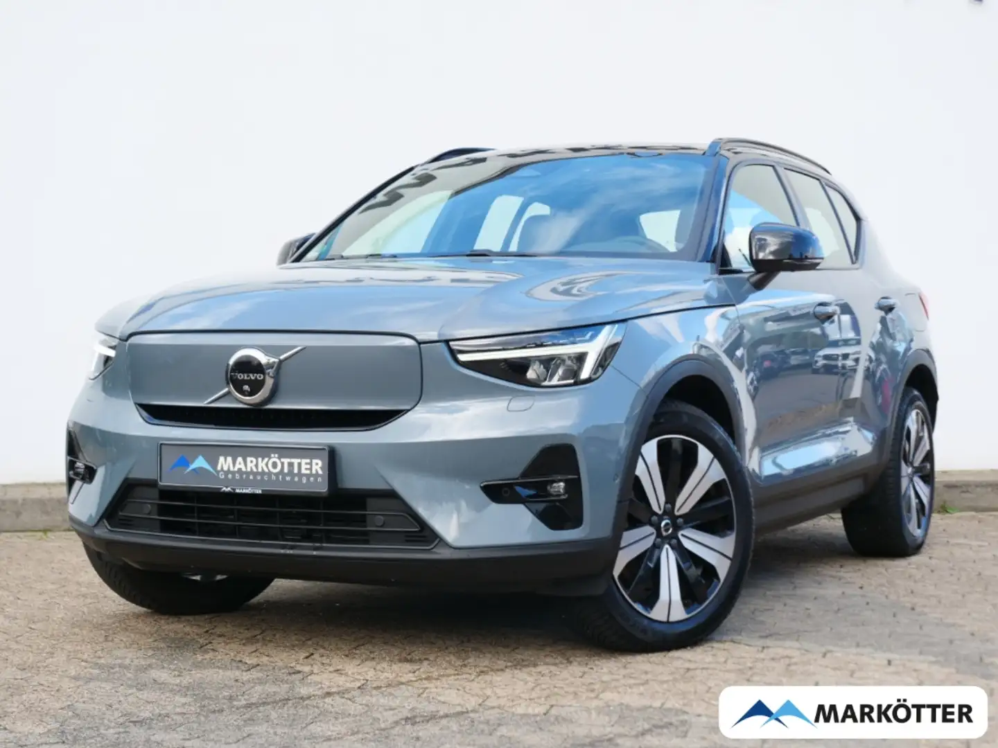 Volvo XC40 P8 Pure Electric Ultimate AHK/STHZ/PANO Grau - 1