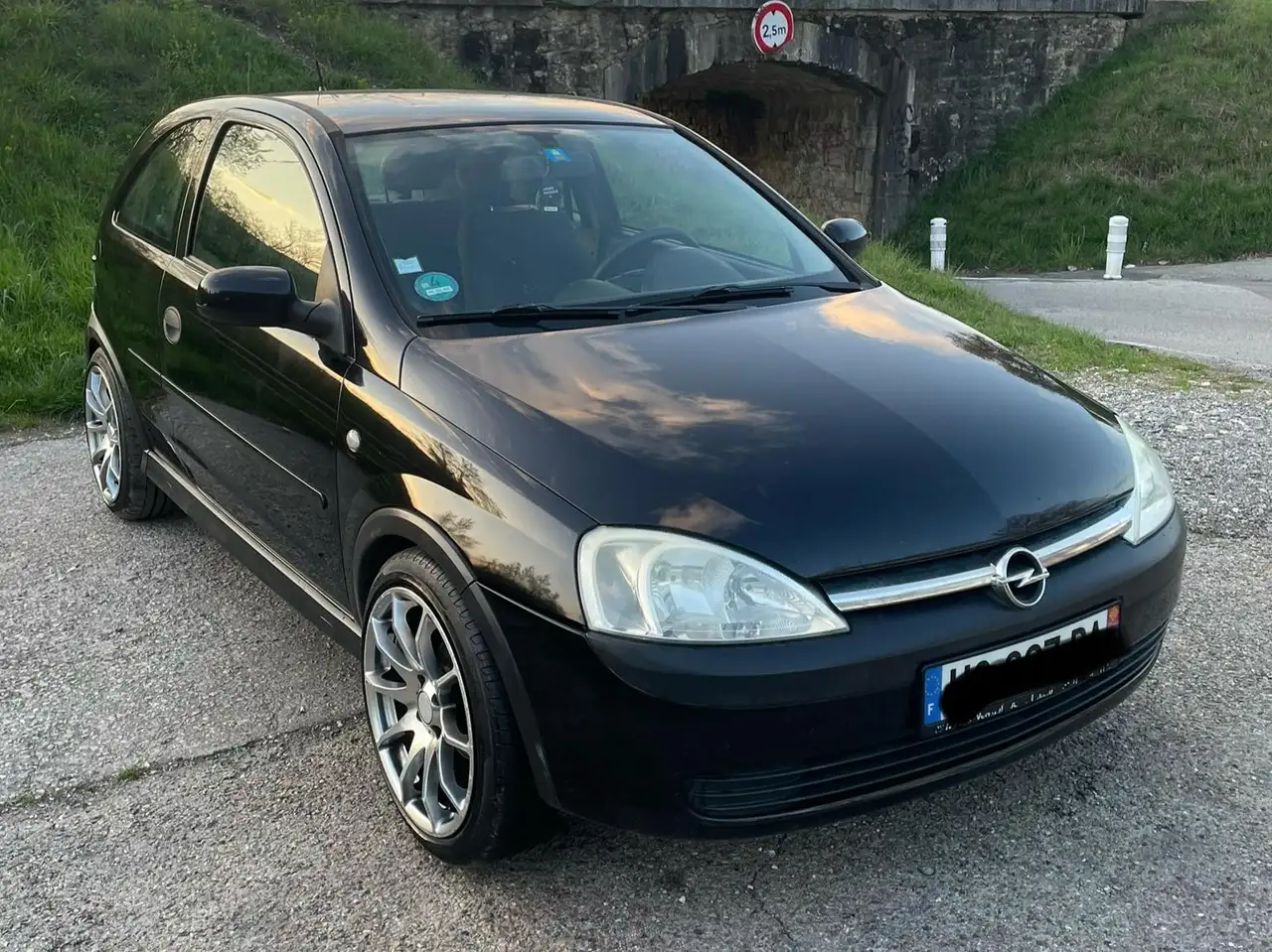Opel Corsa 1.2i 16V ElÃ©gance