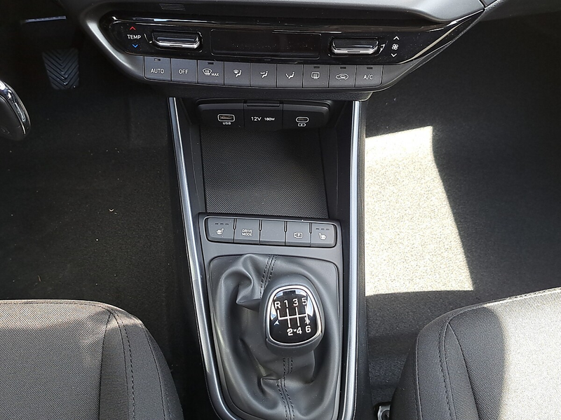 Hyundai i20 1,0 T-GDI GO Plus — photo 14